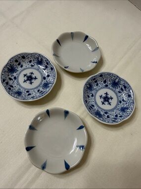 Vtg Japanese Arita Sozan Kiln Mamezara Blue White Sushi Soy Sauce Dipping Bowls